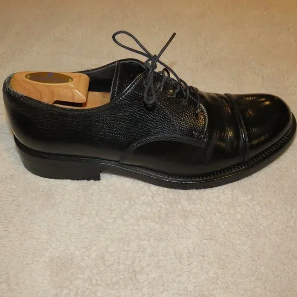 Prada Cap Toe Pebble Textured Black Leather Oxfords Dress  display picture 2